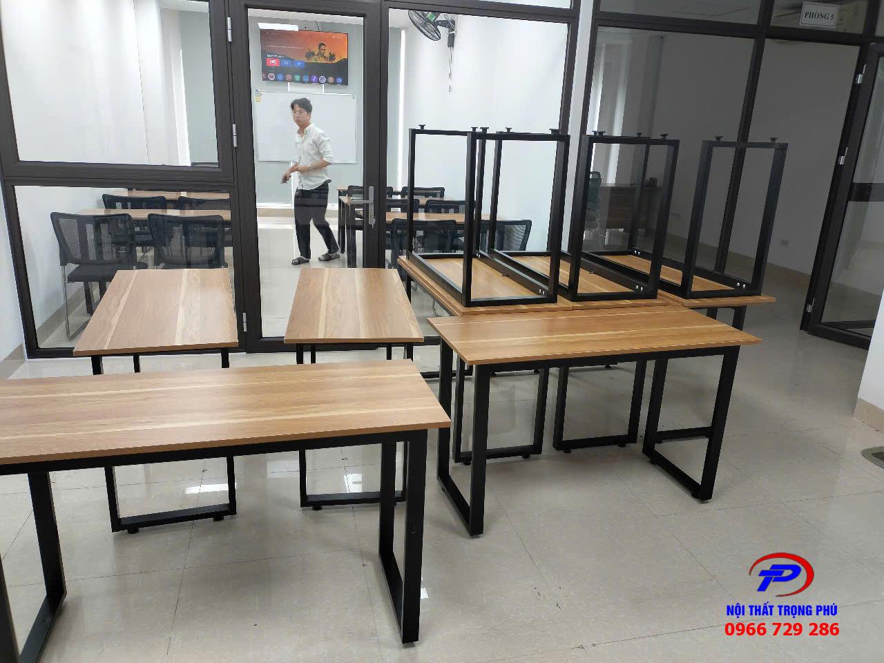 Bàn làm việc chữ U văn phòng giá rẻ mã TPU6012