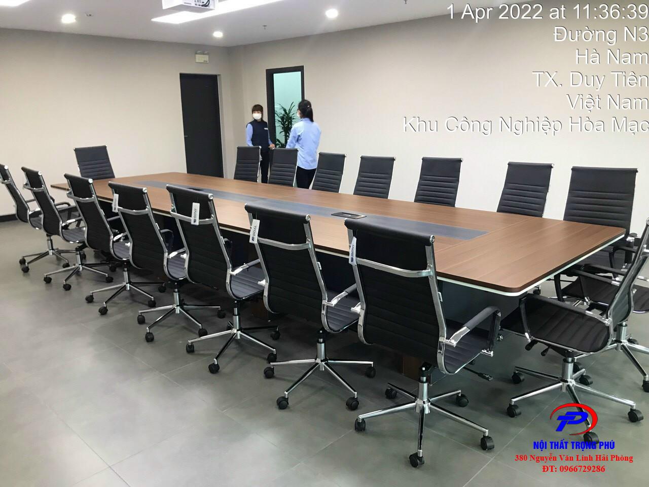 Ghế xoay da lưng cao TPGX208