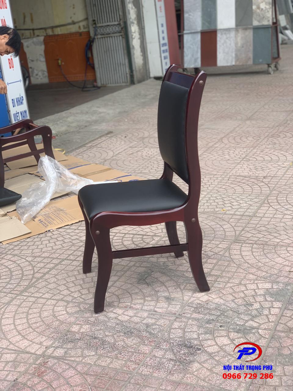 Ghế hội trường gỗ GHT05