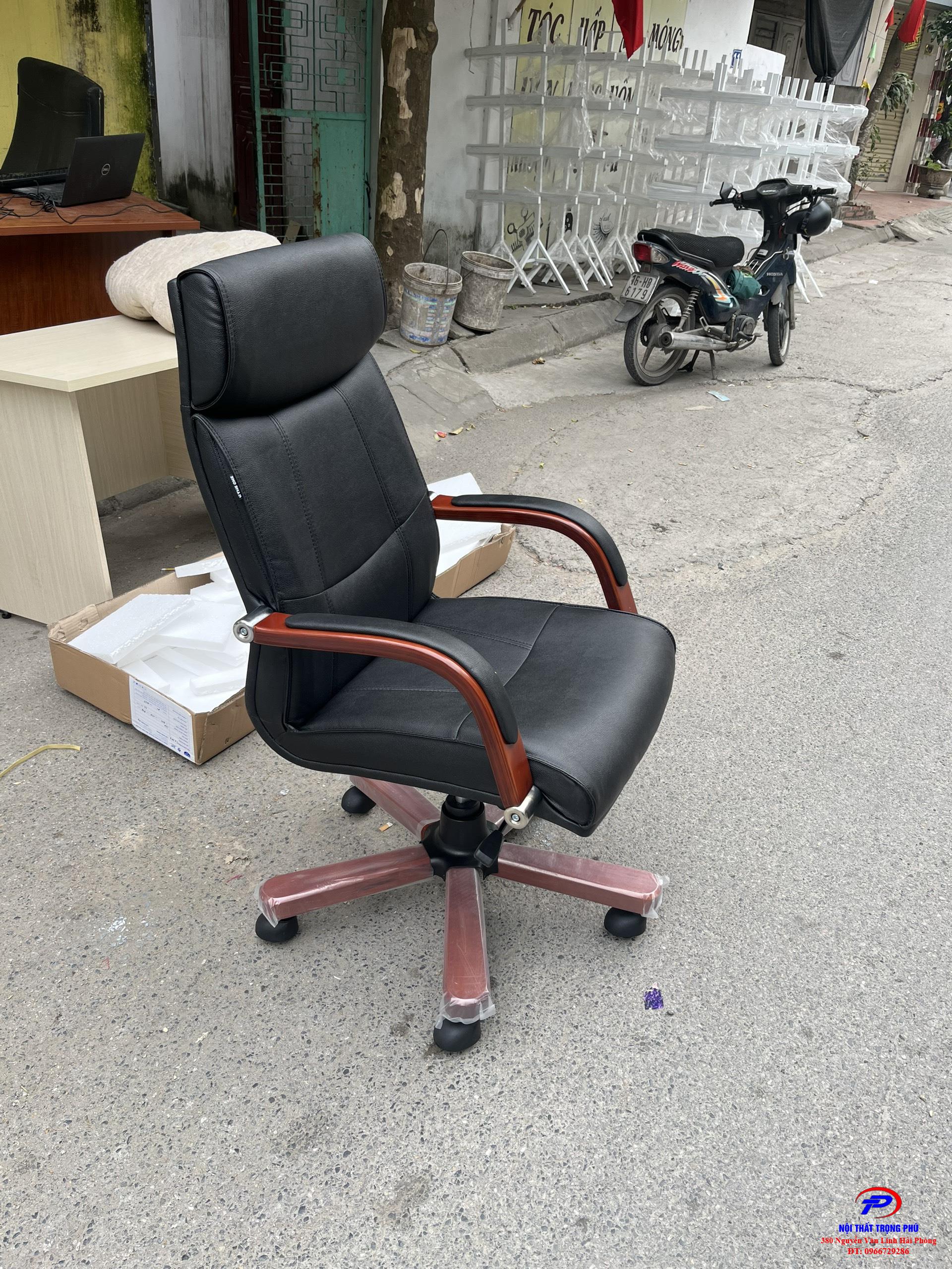 Ghế Lãnh Đạo TQ33