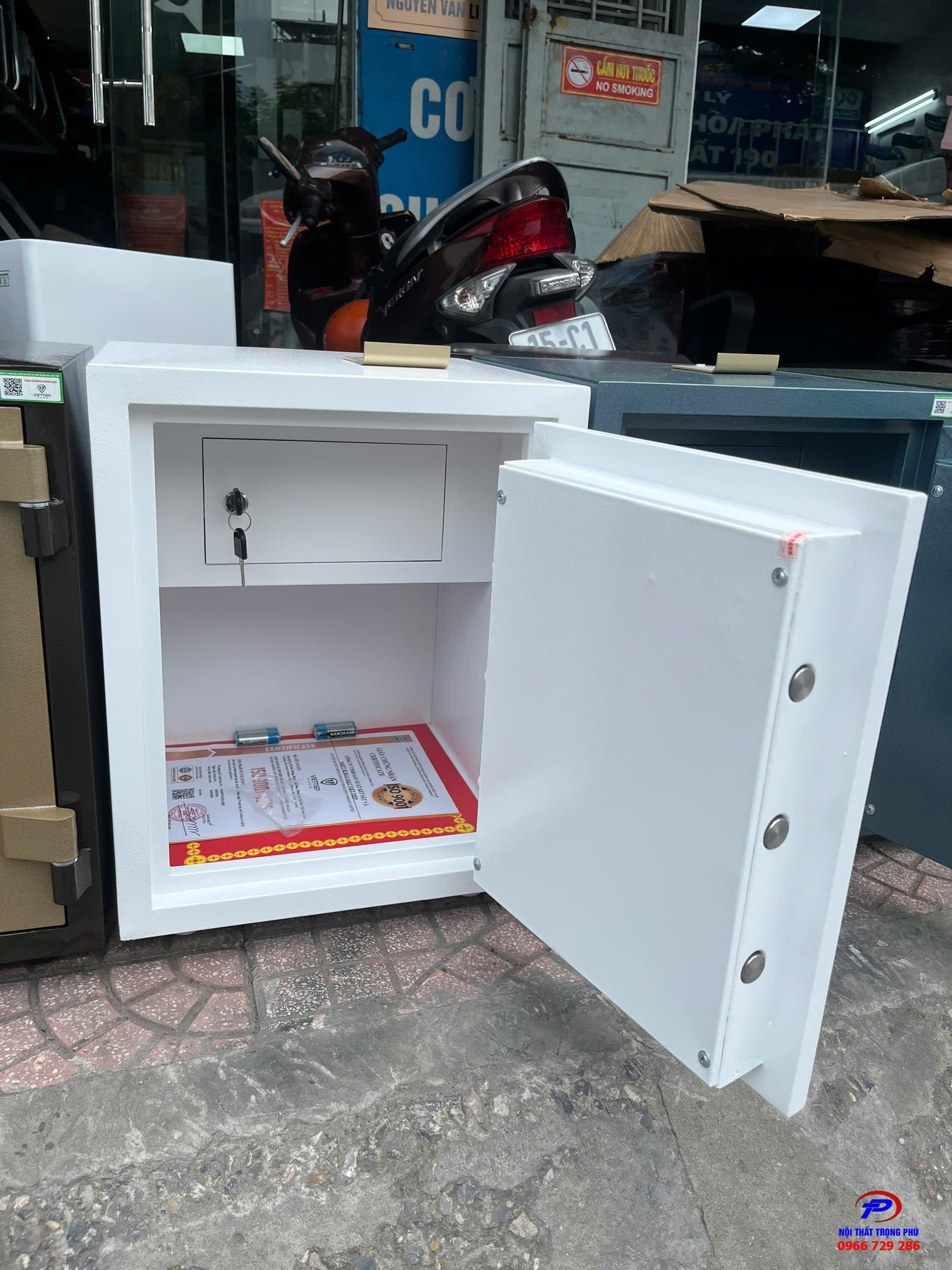 KÉT VIỆT TIỆP KHÓA ĐIỆN TỬ K54ĐT MÀU TRẮNG – CHỐNG CHÁY, BẢO MẬT TỐI ƯU, THIẾT KẾ HIỆN ĐẠI