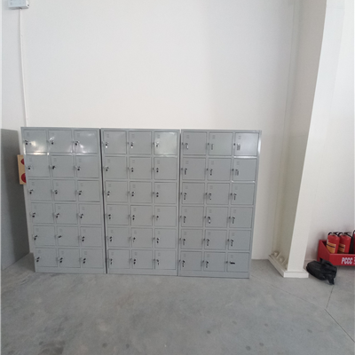 Tủ locker cá nhân 18  ngăn TS986-3K