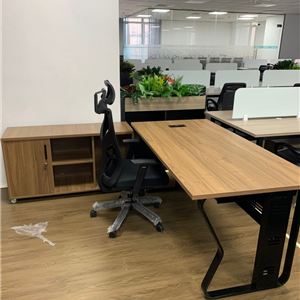 Bàn giám đốc 1m6 Atlas AT1608-D