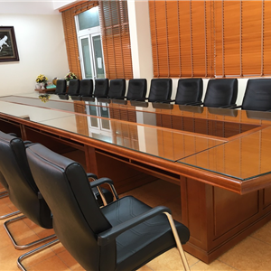 Ghế phòng họp chân quỳ đệm da SL719M - Hòa phát - the one