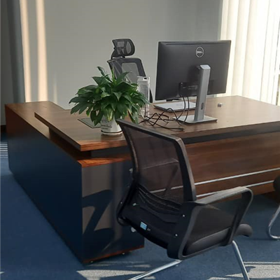 Bàn giám đốc LUX1818V3