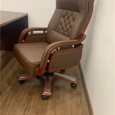 Ghế lãnh đạo TQ09