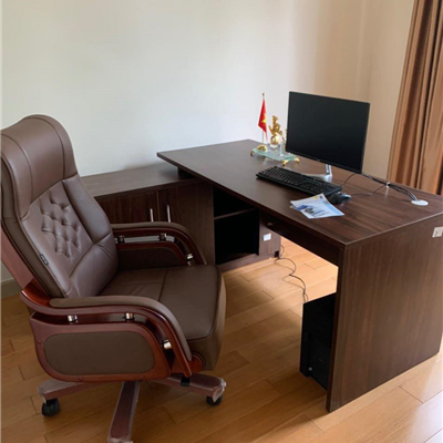 Ghế lãnh đạo TQ09