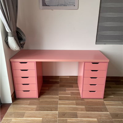 Bàn làm việc Gaming IKEA 2 hộc 60x180cm màu hồng toàn bộ